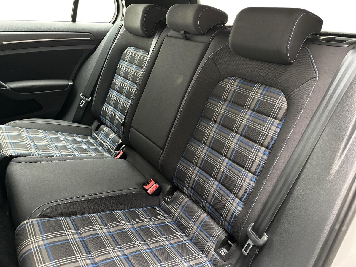 VW Golf VII GTE DSG billede 12
