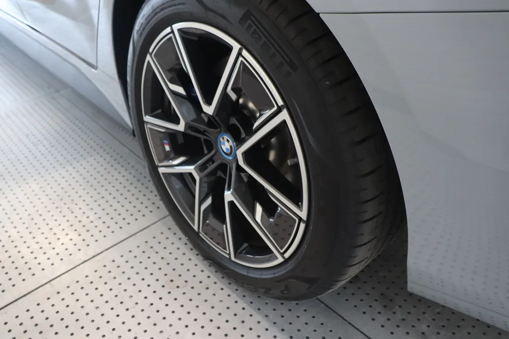 BMW i4 M50 M-Sport xDrive