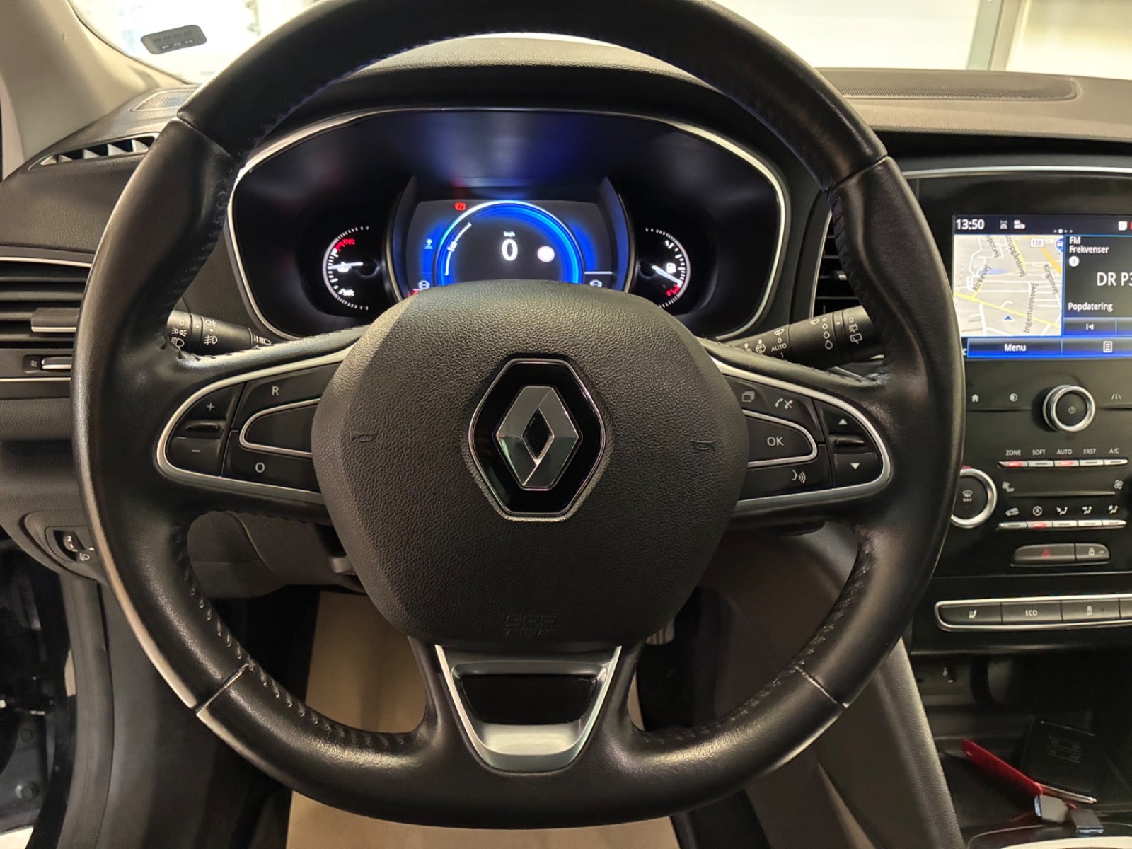 Billede af Renault Megane IV 1,2 TCe 130 Zen Sport Tourer