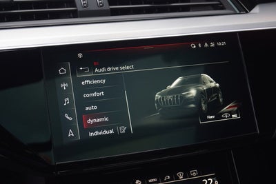 Audi e-tron S-line Sportback quattro