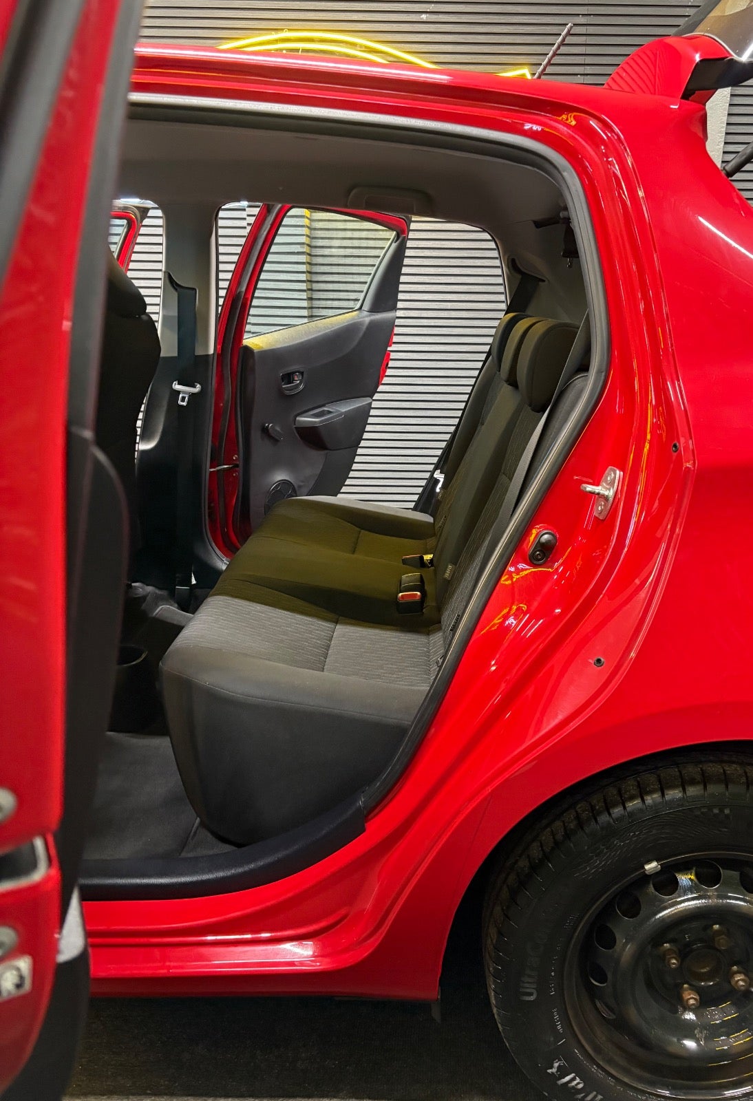 Billede af Toyota Yaris 1,0 VVT-i T1