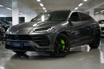 Lamborghini Urus 4,0  5d