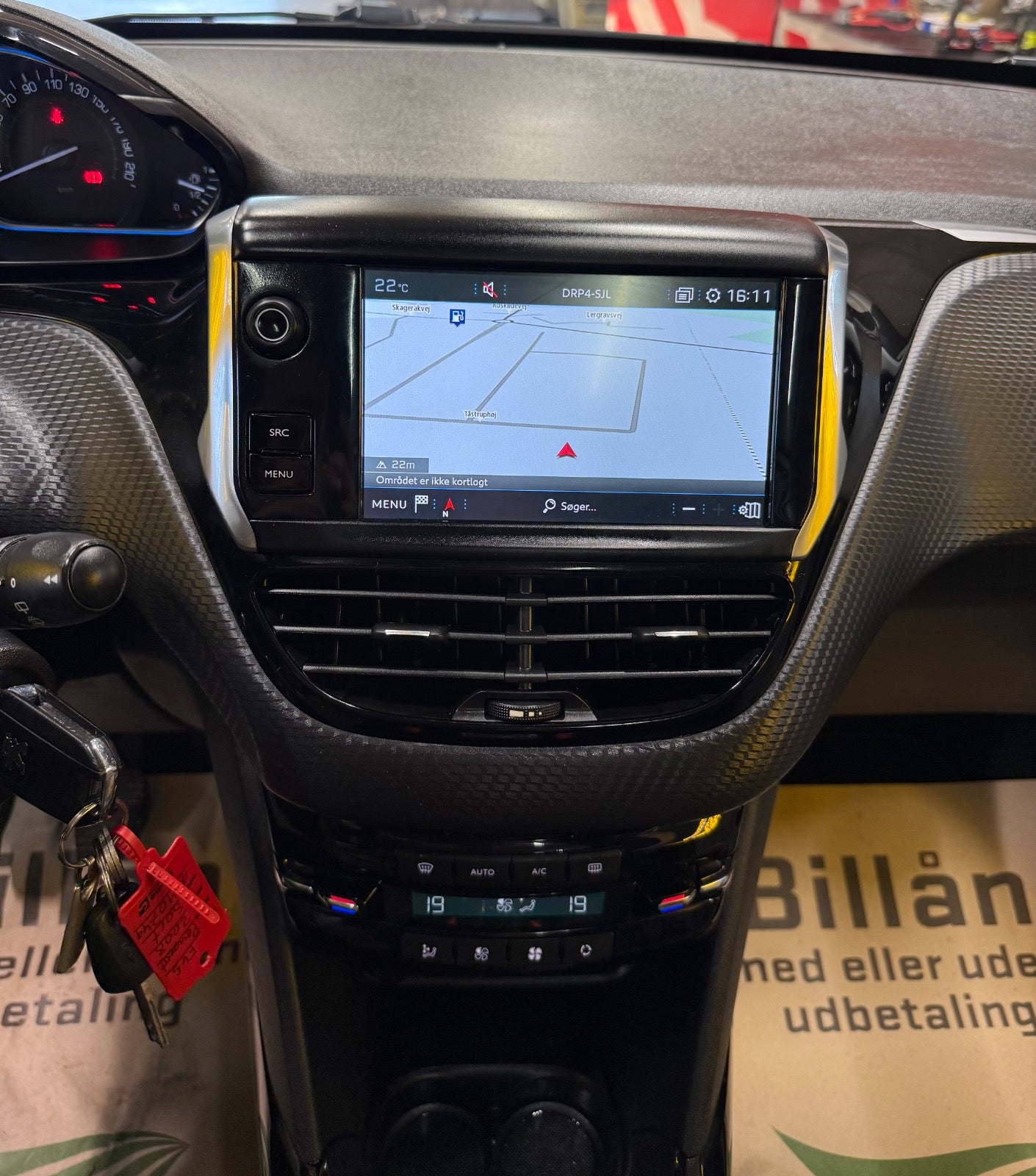 Billede af Peugeot 2008 1,2 e-THP 110 Allure Sky