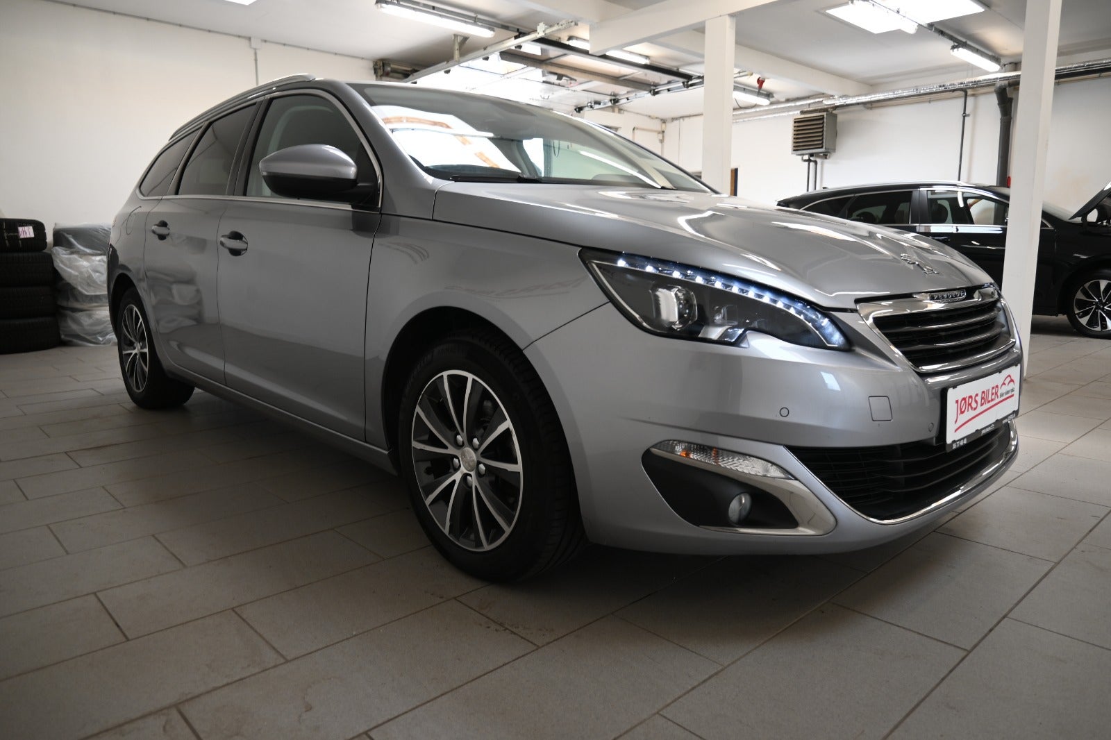 Peugeot 308 BlueHDi 120 Allure SW EAT6