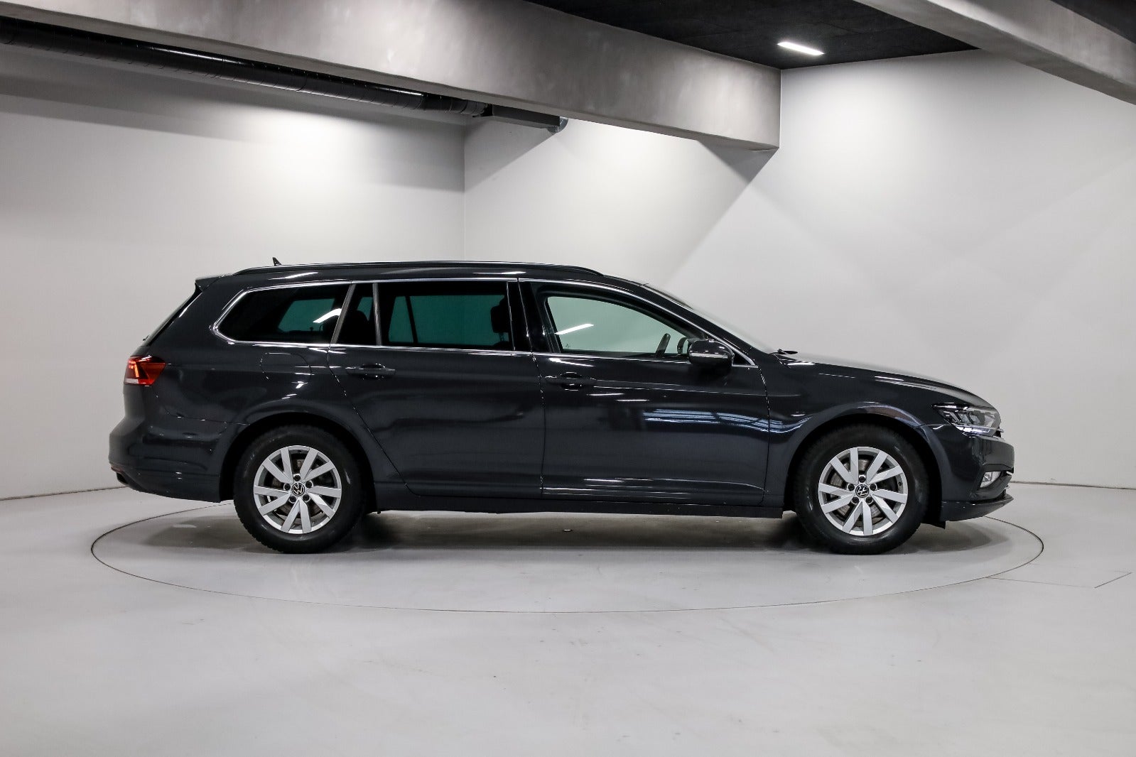 VW Passat 2,0 TDi 150 Business Variant DSG