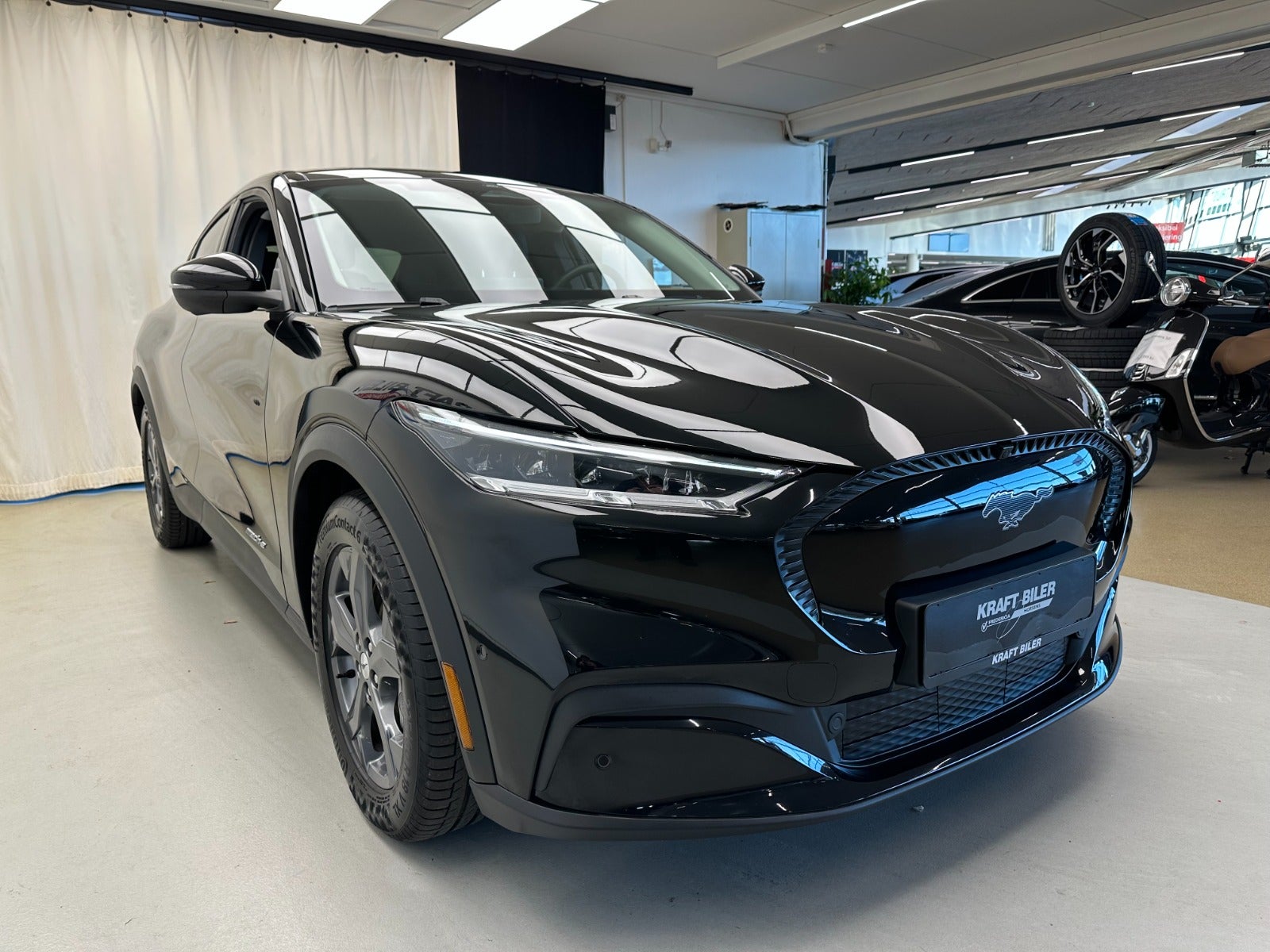 Billede af Ford Mustang Mach-E 75 Standard Range