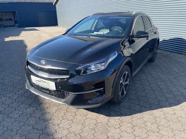 Kia XCeed PHEV Upgrade Intro DCT