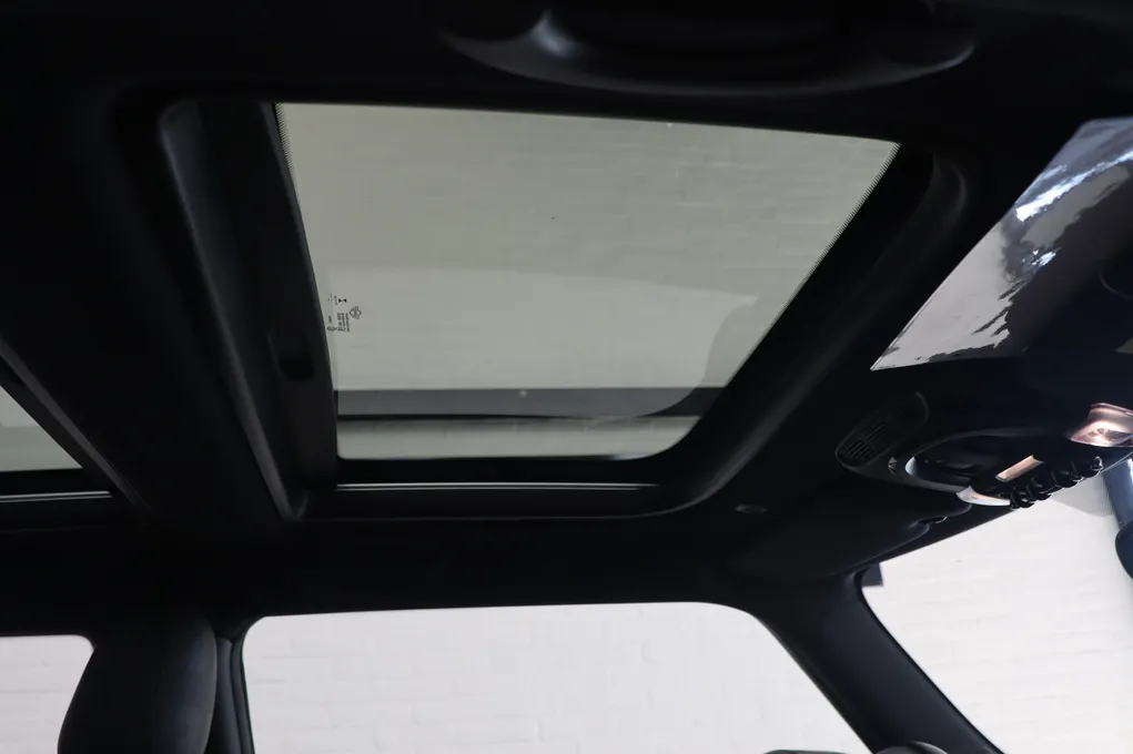 MINI Cooper SE Yours Trim