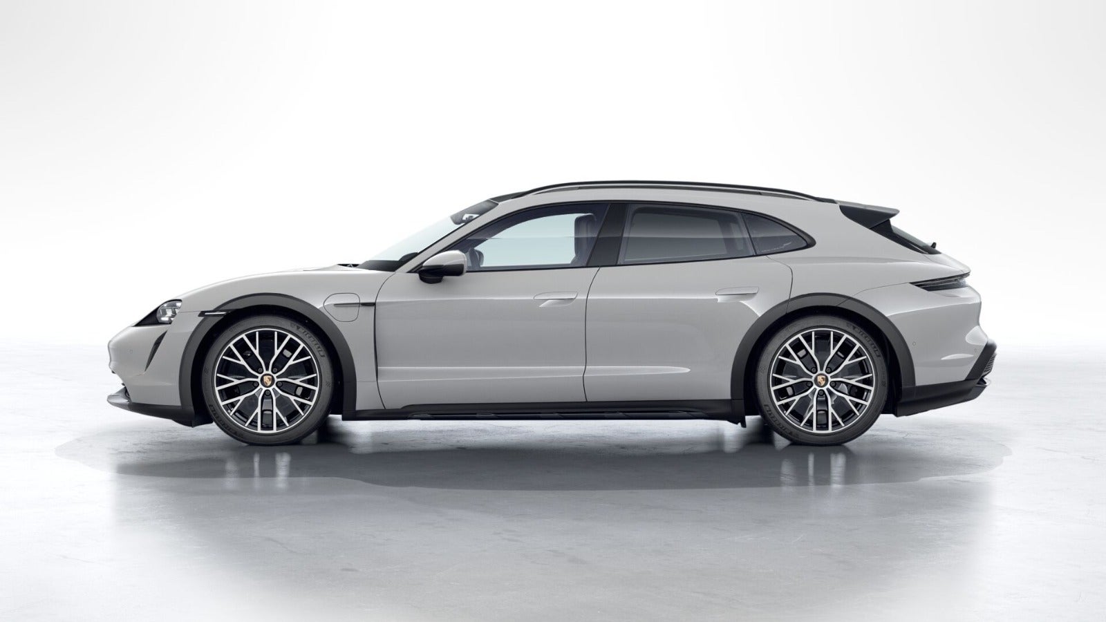 Gallery image 3 of 6