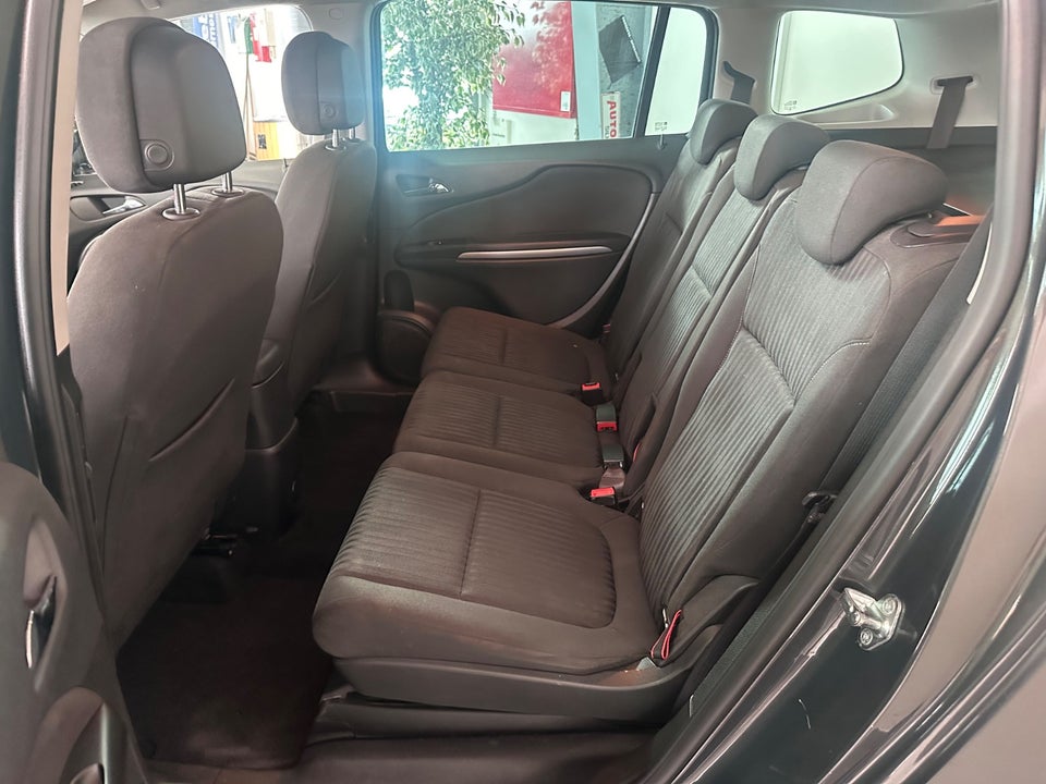 Opel Zafira Tourer, Billede 4