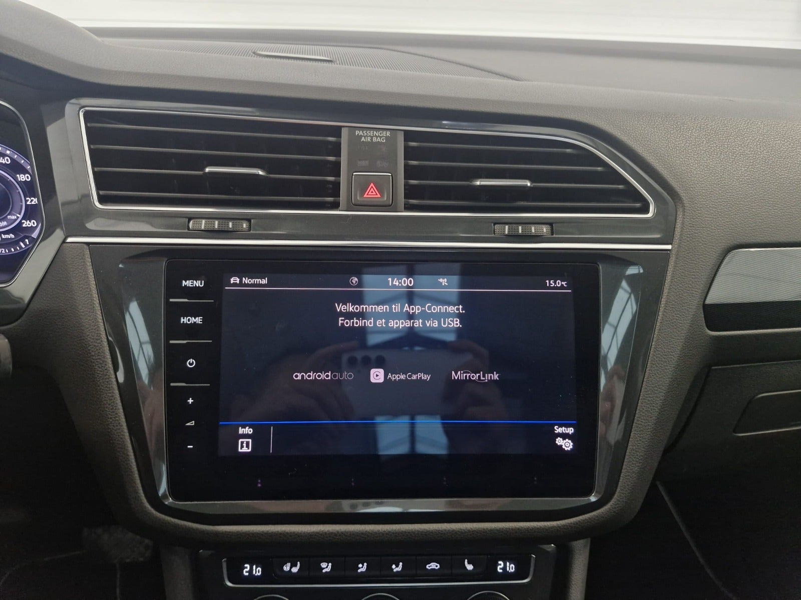 Billede af VW Tiguan Allspace 2,0 TSi 220 Highline DSG 4Motion 7prs