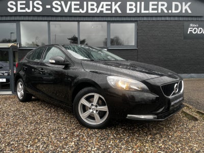 Volvo V40 2,0 D2 120 Kinetic 5d