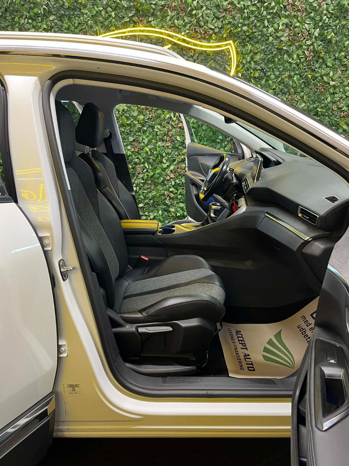 Billede af Peugeot 5008 1,2 PureTech 130 Allure 7prs