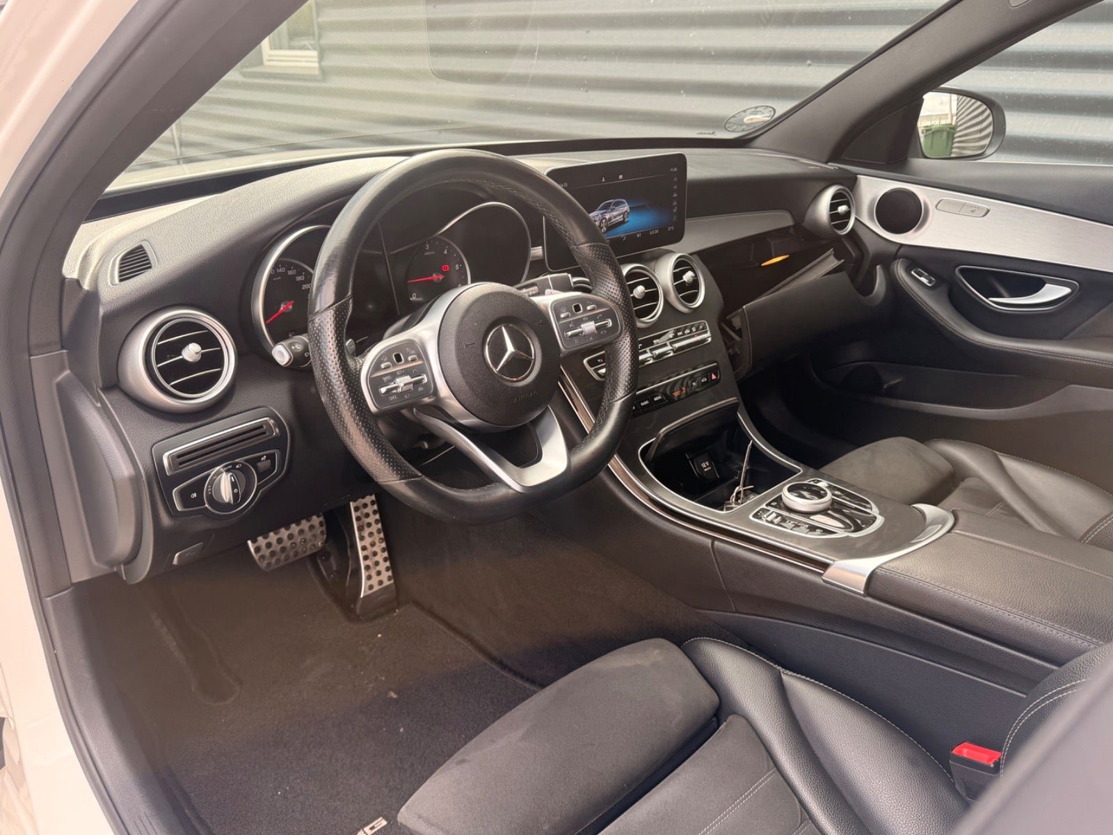 Billede af Mercedes C220 d 2,0 AMG Line stc. aut.