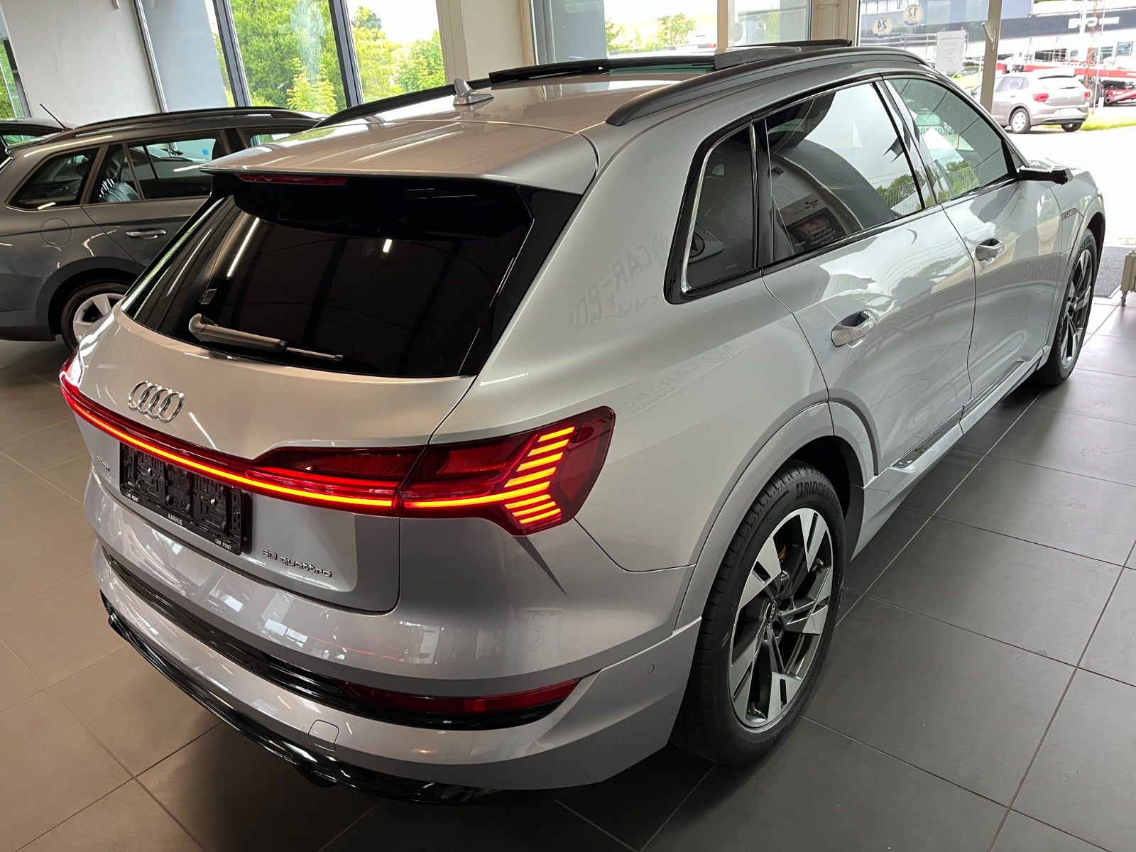 Billede af Audi e-tron 50 S-line quattro