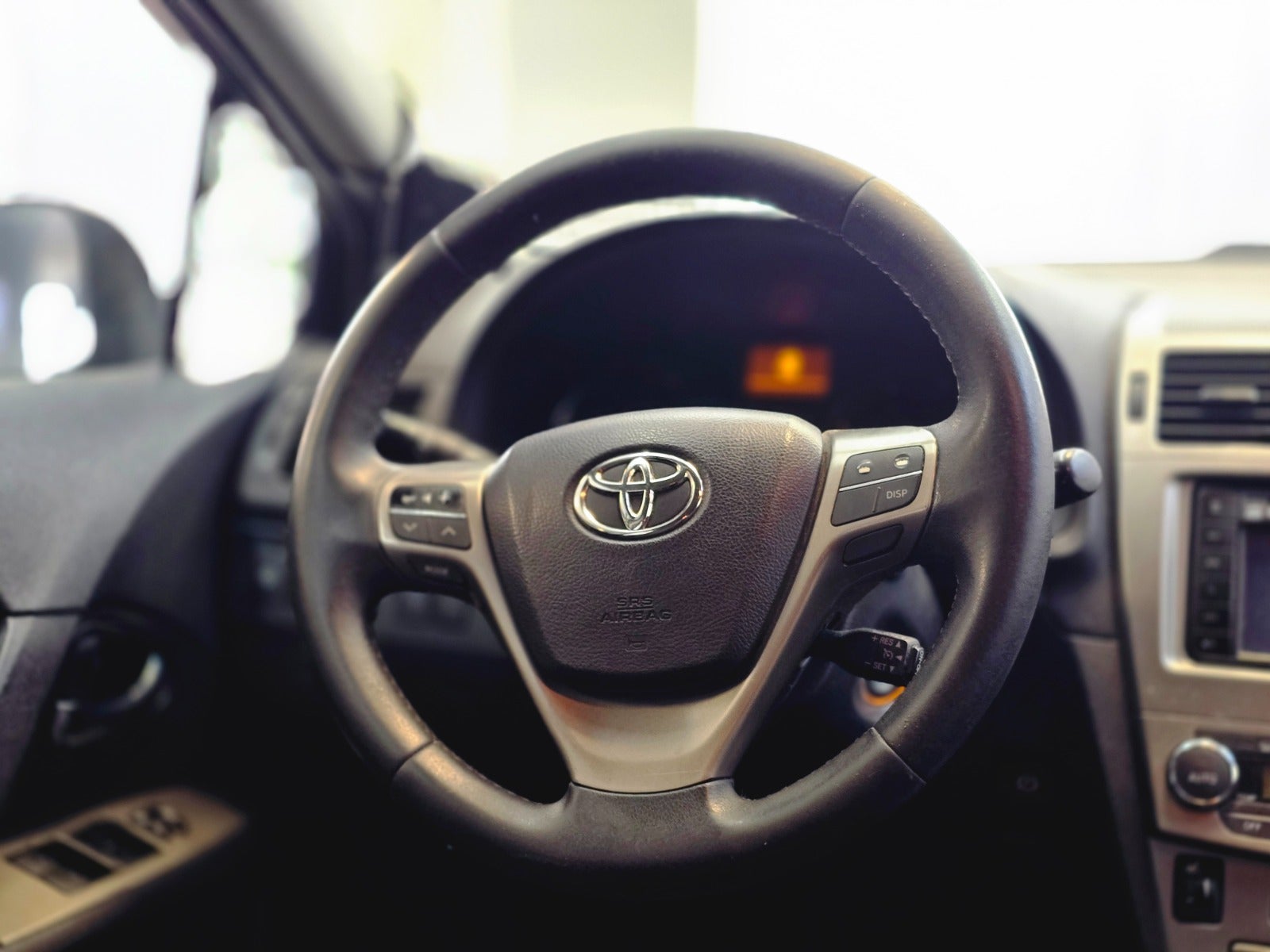 Billede af Toyota Avensis 1,8 VVT-i T2 stc.