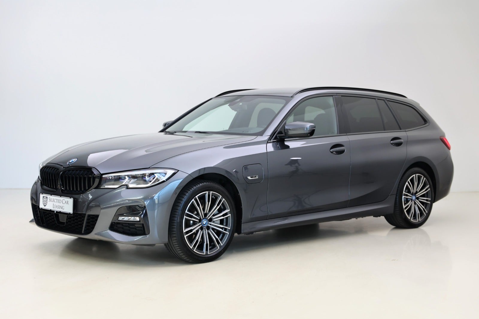 BMW 330e 2,0 Touring M-Sport xDrive aut.