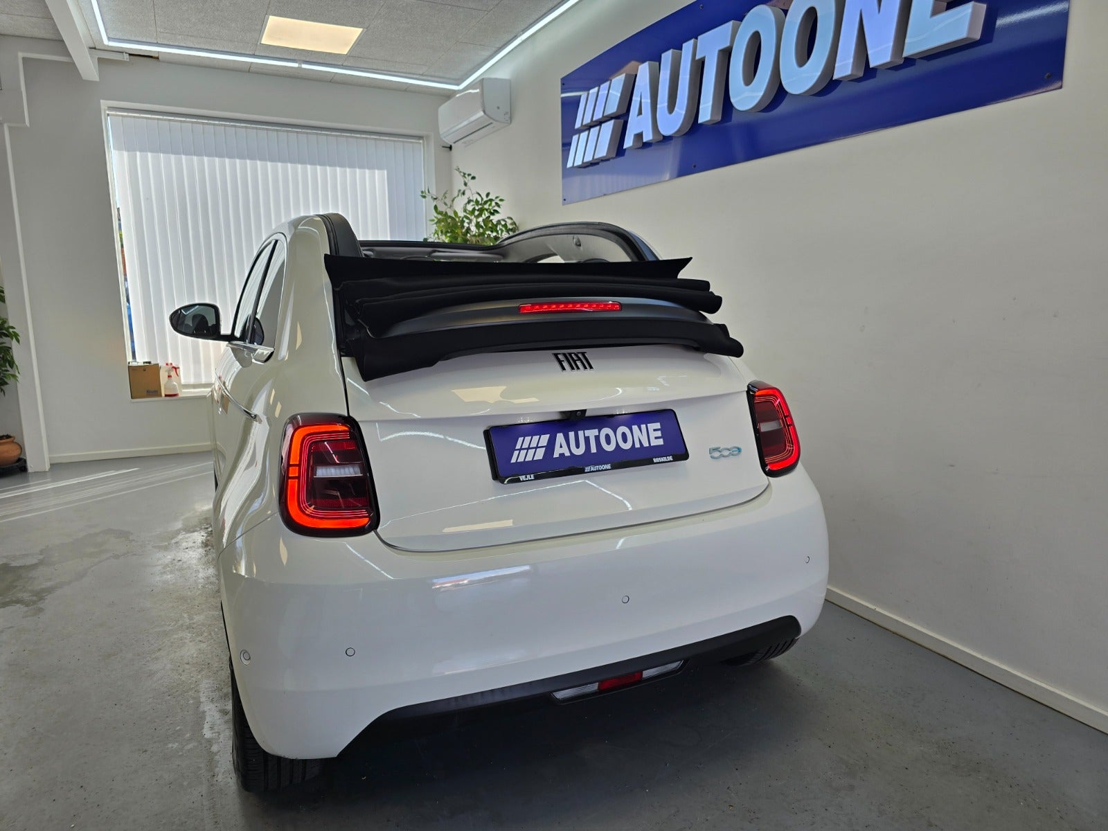 Billede af Fiat 500e 42 Icon Cabrio