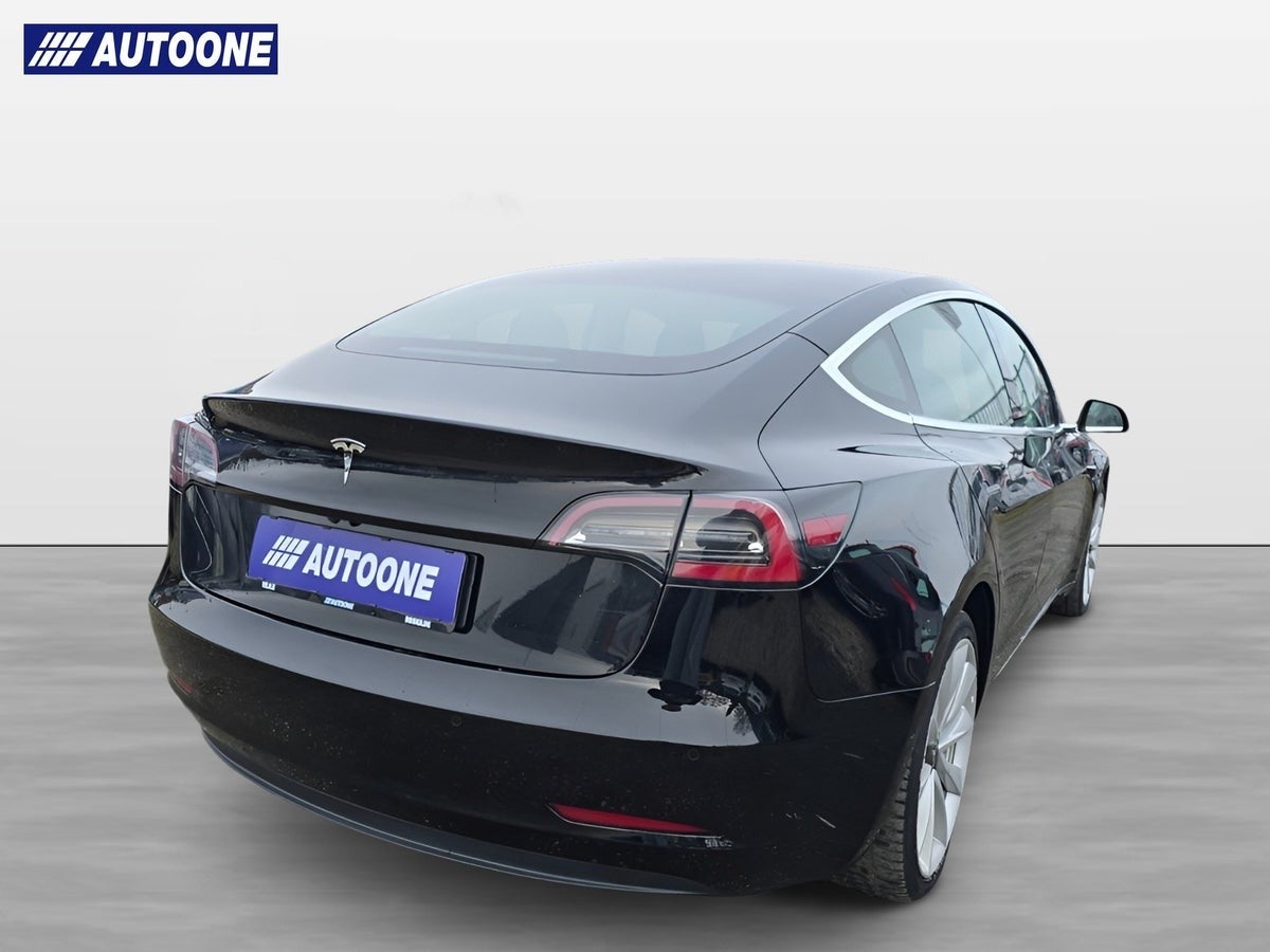 Billede af Tesla Model 3  Standard Range+ RWD