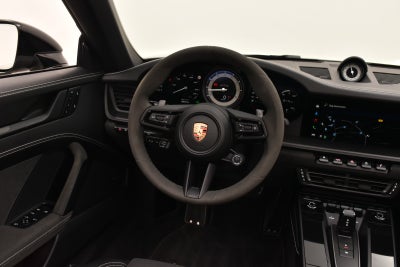 Porsche 911 Carrera GTS Cabriolet PDK