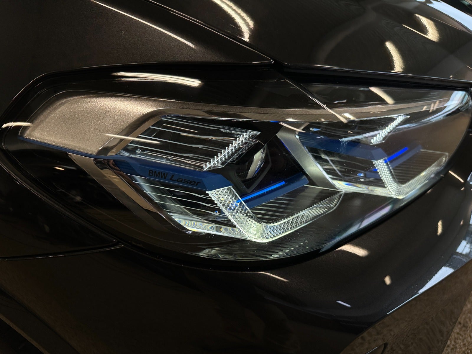 Billede af BMW iX3  Charged Plus M-Sport