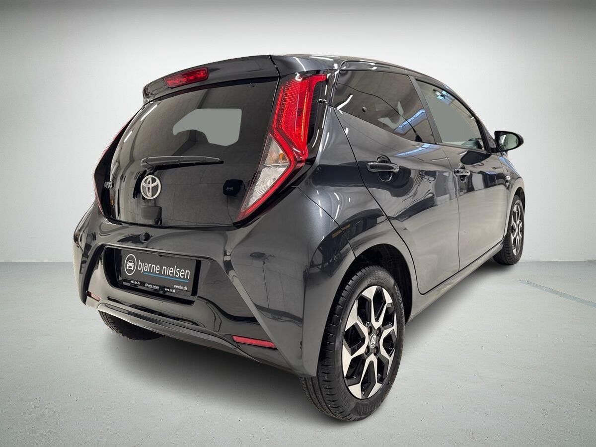 Toyota Aygo VVT-i x-press billede 2