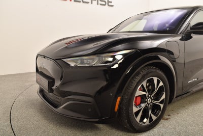 Ford Mustang Mach-E Extended Range AWD