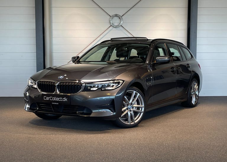 BMW 330e Touring Sport Line aut.