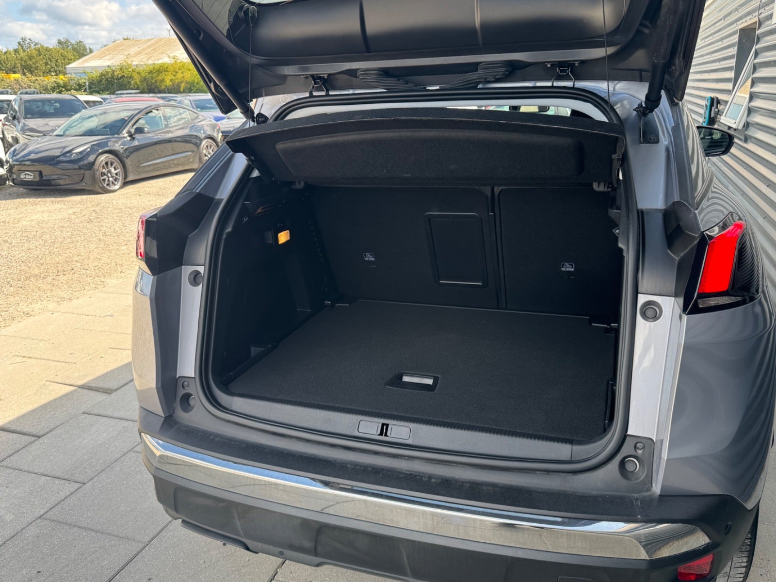 Billede af Peugeot 3008 1,5 BlueHDi 130 Allure Limited EAT8