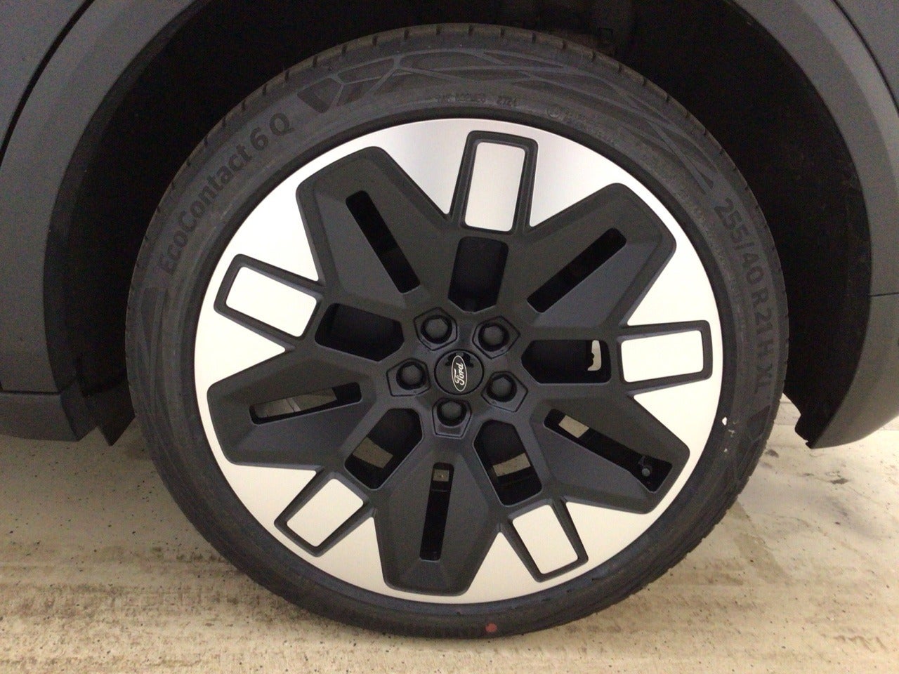 Ford Explorer Premium Extended Range AWD