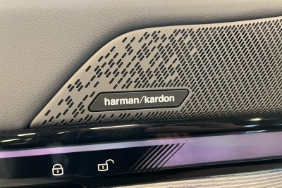 BMW i5 xDrive40 Touring Fully Charged