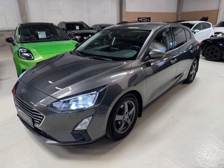 Ford Focus EcoBoost mHEV Titanium