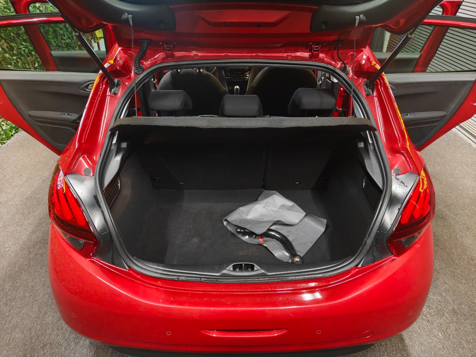Billede af Peugeot 208 1,2 VTi 82 Allure