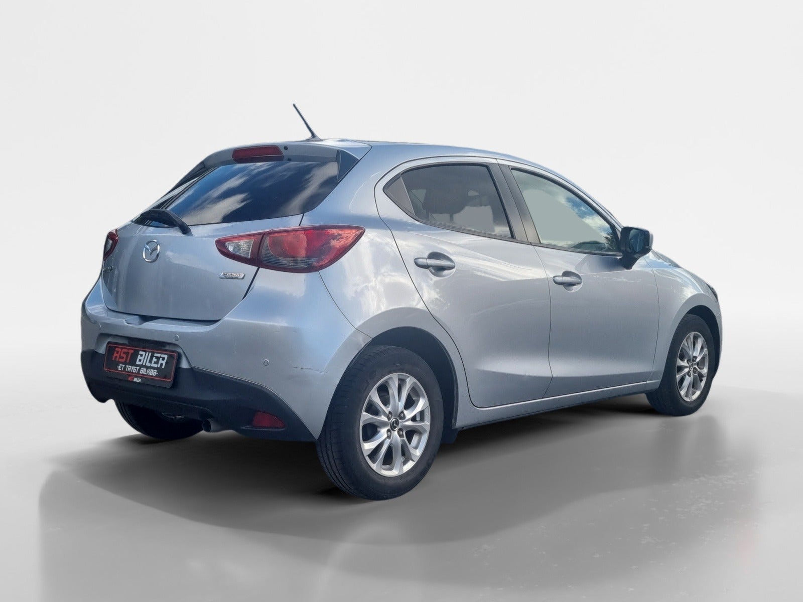 Mazda 2 2019