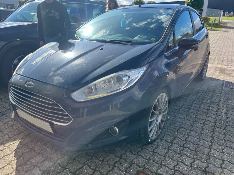 Ford Fiesta SCTi 125 Titanium