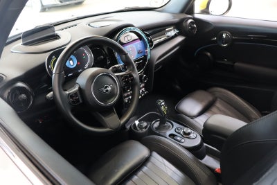 MINI Cooper SE Camden Edition