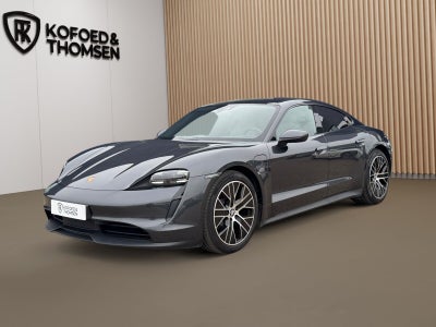 Porsche Taycan   4d
