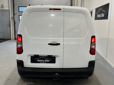 Peugeot Partner BlueHDi 100 L1V1 Plus Van