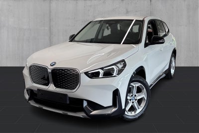 BMW iX1 eDrive20 X-Line