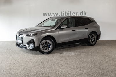 BMW iX  xDrive40 5d