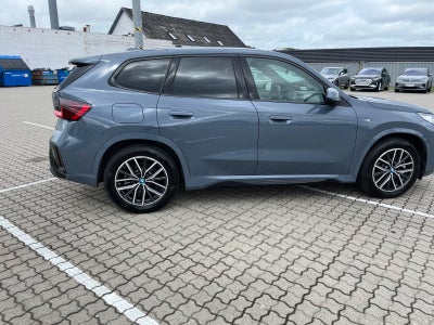 BMW iX1 xDrive30 M-Sport Premium