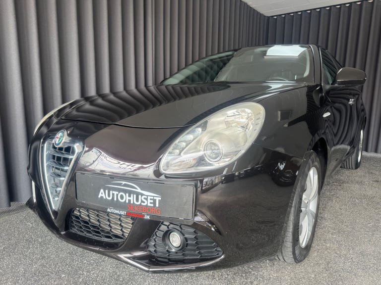 Alfa Romeo Giulietta JTD 170 Distinctive