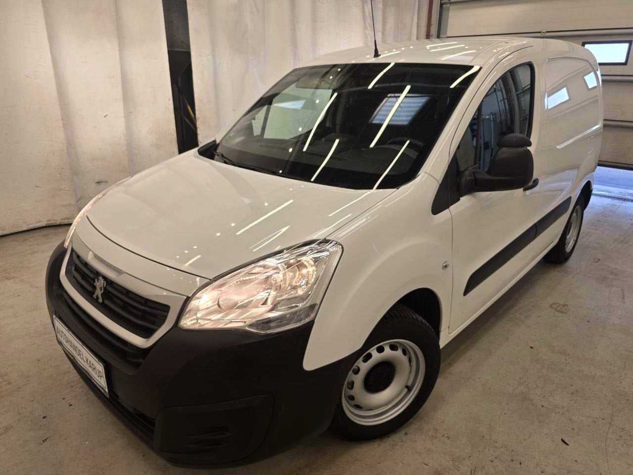 Peugeot Partner BlueHDi 100 L1 ESG Flex Van