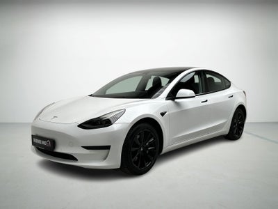 Tesla Model 3 RWD