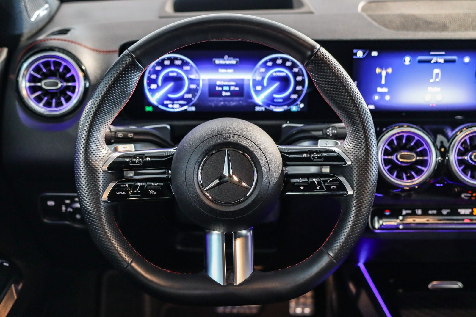 Billede af Mercedes EQB250+  AMG Premium