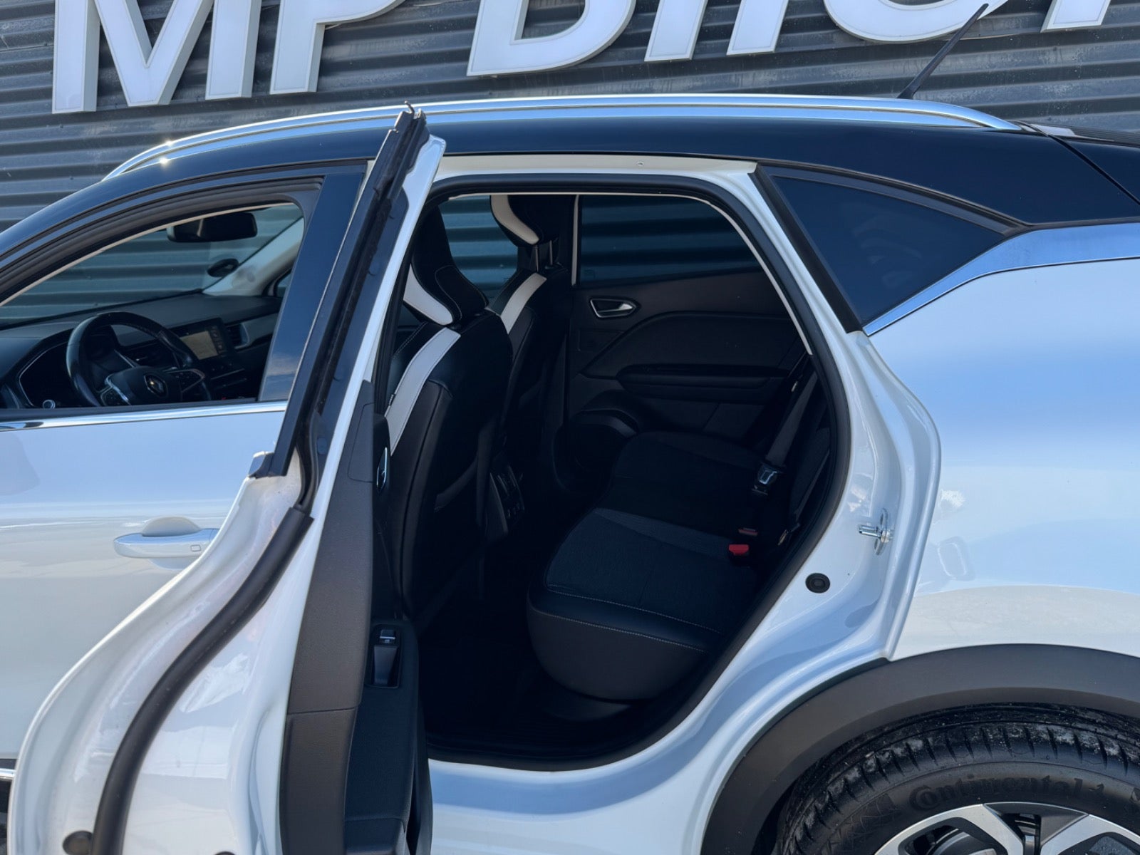 Billede af Renault Captur 1,3 TCe 155 Intens EDC