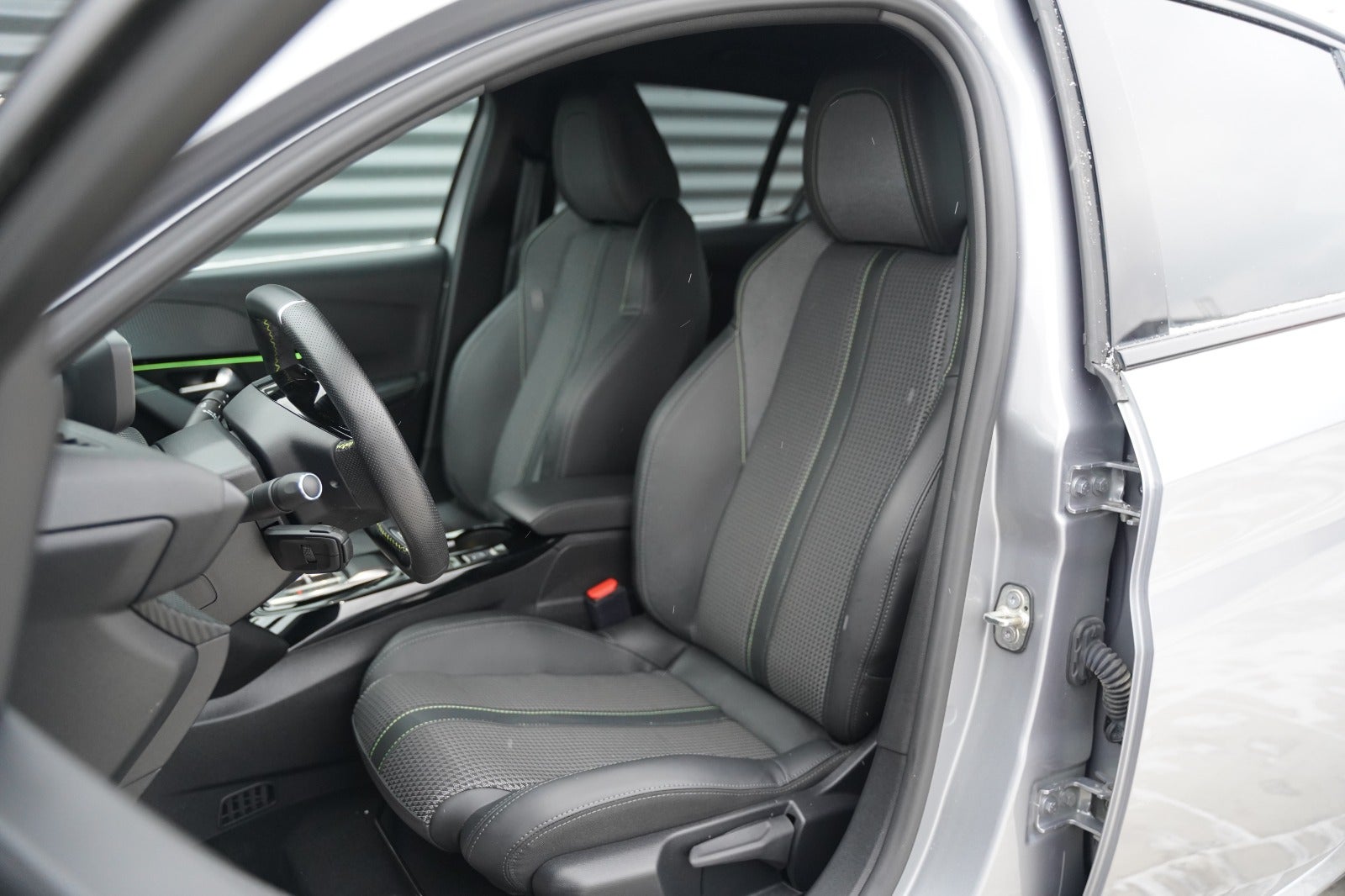 Billede af Peugeot e-208 50 GT