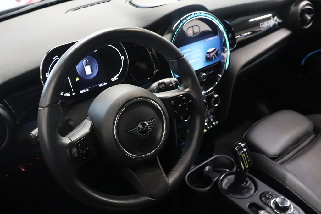 MINI Cooper SE Camden Edition