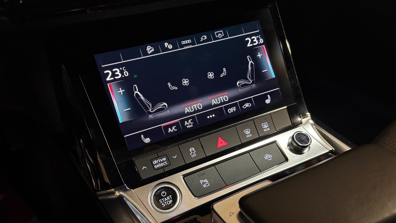 Billede af Audi e-tron 55 S-line quattro