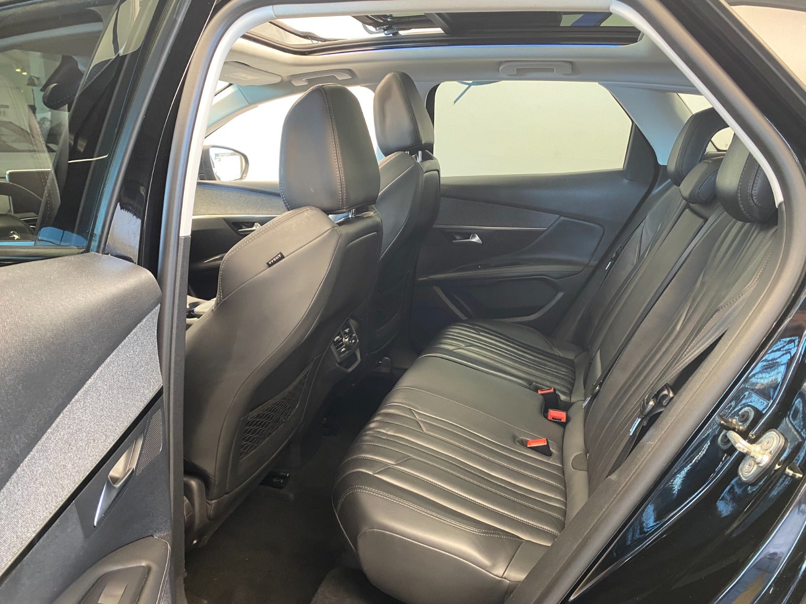 Billede af Peugeot 3008 1,6 BlueHDi 120 Allure